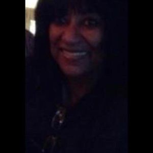 Meet your Posher, Myra